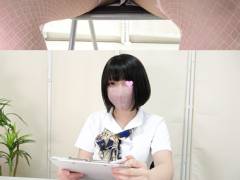 ノーブラ爆乳ナース♡施術中にパンツ食い込ませで剛毛マン毛丸見え♡【逆さ撮り】