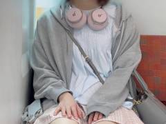 D撮影日記89 初登場！ピンクのスカートとヘッドホンが可愛いすぎる激カワJDを電車内で撮影【完全主観31分超撮影】
