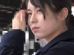 AKB4848横山由依はん似優等生J●マンコに迫る電車痴漢師の魔の手