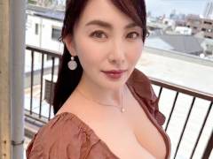 椿木さえさん