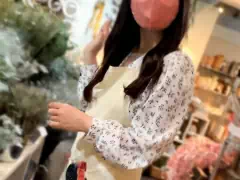 【ノーブラ店員の胸ちら ver.12】 〜アイドル級店員さんが接客中に見せた、白ワンピ越しの無防備なおっぱいと不意
