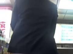 殿堂入りすぎる大人レースパンティがくっきりなパンツスーツOL様