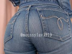 moussyデニム尻♥チンポにくるムチムチの下品尻！マウジーは搾精専用のジーンズ 25sizeノーパン