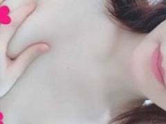 自撮り。超やわらかおっぱい揉み。乳首コリコリ。