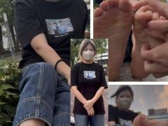 金髪長拭?女仕事終わり25cm激弱蒸れ足裏くすぐり両足比べ！5分38秒