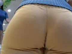 【長身お姉さんが大好き】リアル生尻を愚直に反映するピタパン歩行！