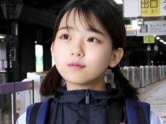 春○バレー常連のGカップ柔乳リベロ★車内でジャージを切り裂き中出し外出し2連発