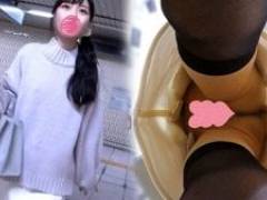 【ノーパン探訪】清純系お姉さんのスカートの中の秘密