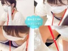 【会社内/胸ちら】組立て作業中の可愛い系OLさん＆社内PV用メイク中のハーフ美人OLさん