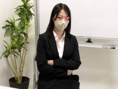 激エロポーズが堪らん美人先生の美巨乳とパンツ見せつけ/自ら胸を揉みしだき純白パンチラ食い込ませ【美乳/清楚】