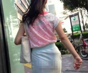 ロン爺のピタパン女がゆく72 エロい格好で塾に行く■■編