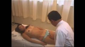 DIRECTOR’S CUT　鍼灸院治療 06